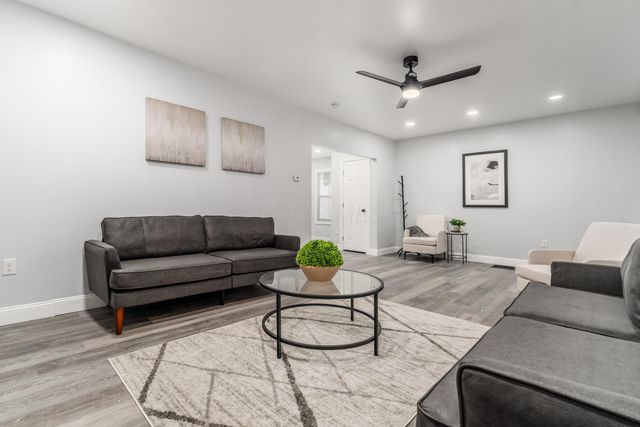 1036 Miller Avenue, Columbus, OH 43206