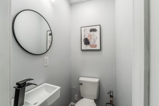 1036 Miller Avenue, Columbus, OH 43206