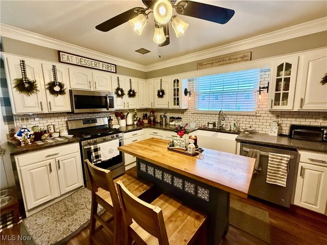 9 Storch Avenue, Wheeling, WV 26003