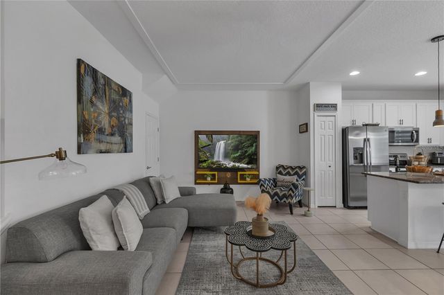 4438 GUMBO LIMBO DRIVE, Orlando, FL 32822