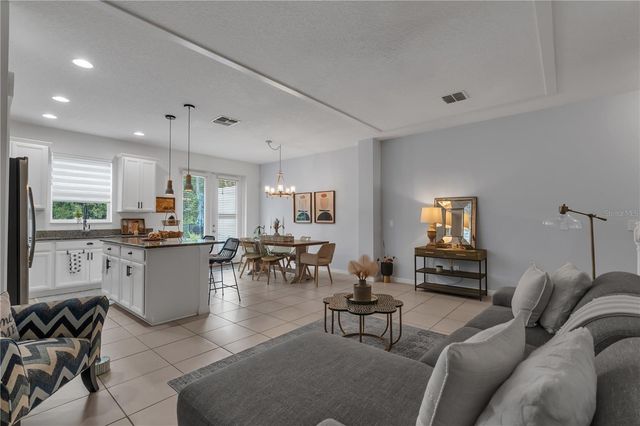 4438 GUMBO LIMBO DRIVE, Orlando, FL 32822