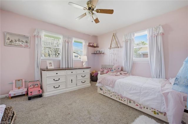 571 Viking DR, Newport News, VA 23602