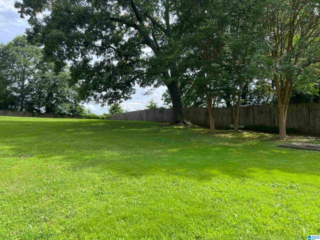 125 WOODLAND DRIVE, Talladega, AL 35160