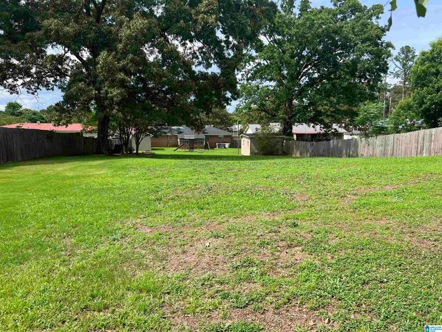 125 WOODLAND DRIVE, Talladega, AL 35160