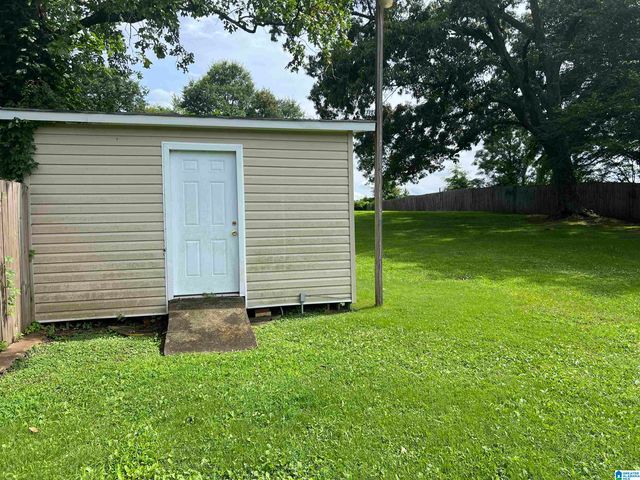 125 WOODLAND DRIVE, Talladega, AL 35160