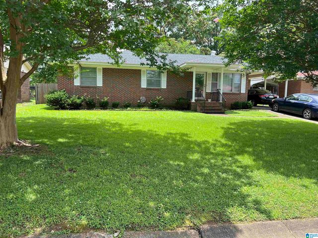 125 WOODLAND DRIVE, Talladega, AL 35160
