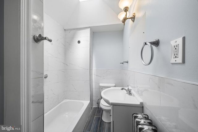 5904 COLGATE ST, Philadelphia, PA 19120