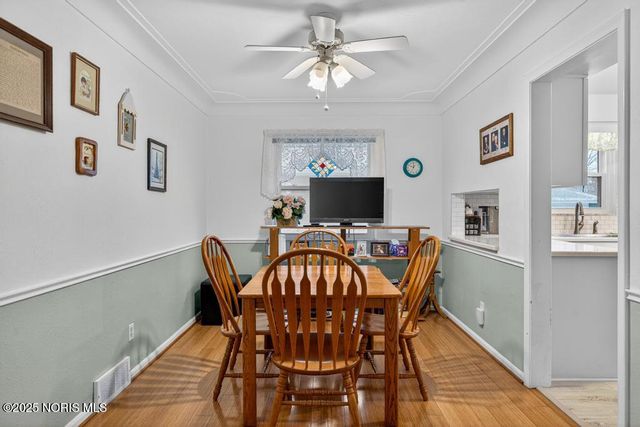 705 Regina Parkway, Toledo, OH 43612