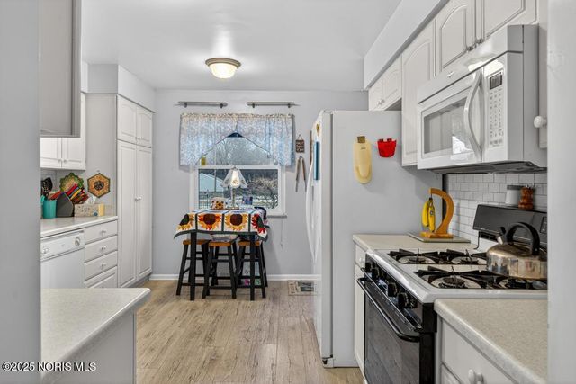 705 Regina Parkway, Toledo, OH 43612