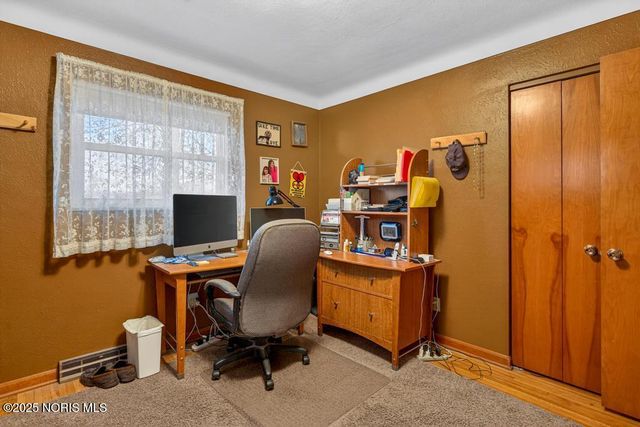 705 Regina Parkway, Toledo, OH 43612