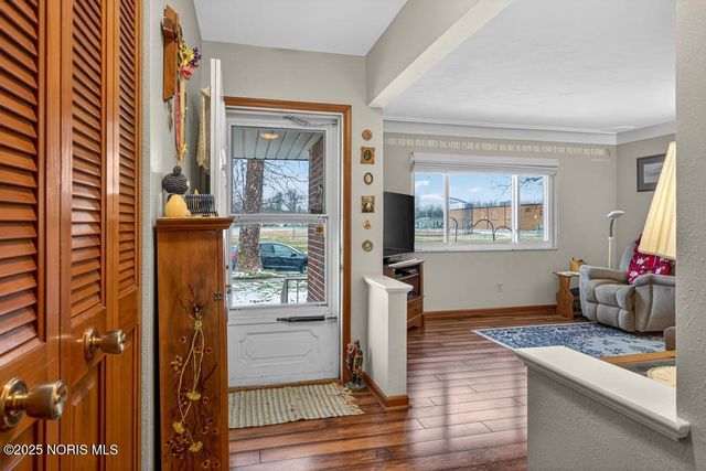 705 Regina Parkway, Toledo, OH 43612