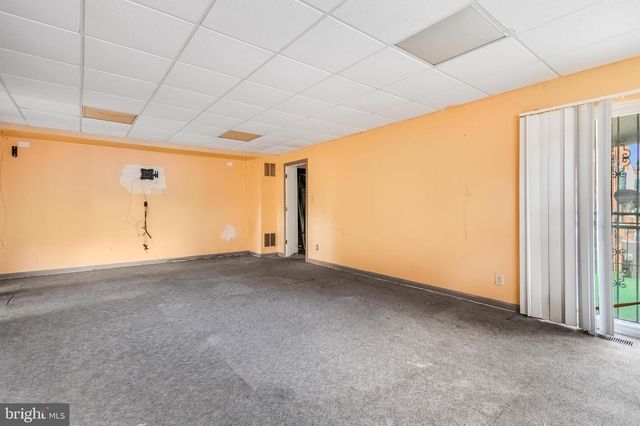 1146 BOOKER DR, Capitol Heights, MD 20743
