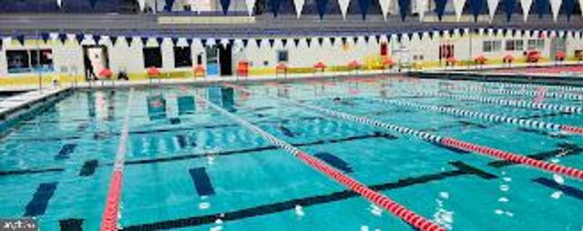 1146 BOOKER DR, Capitol Heights, MD 20743