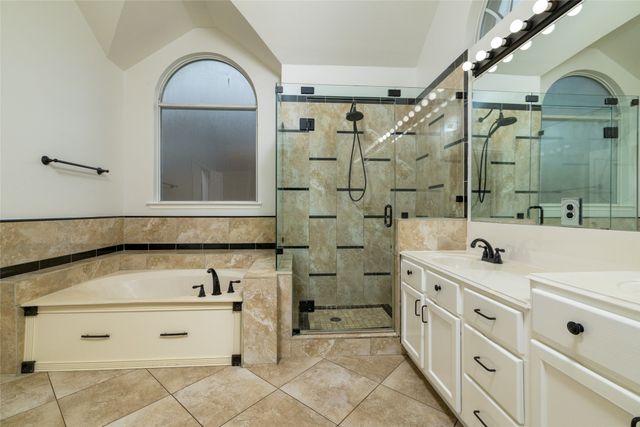 8905 Lakepointe Avenue, Rowlett, TX 75088