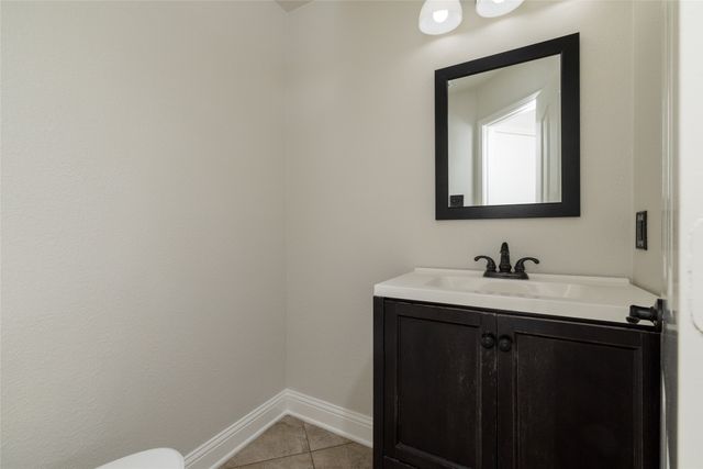 8905 Lakepointe Avenue, Rowlett, TX 75088