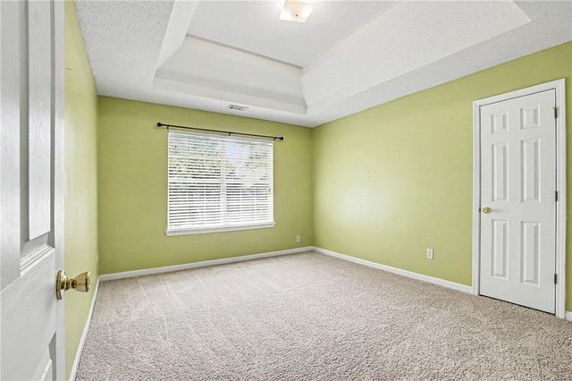 373 Kentwood Springs Drive, Hampton, GA 30228