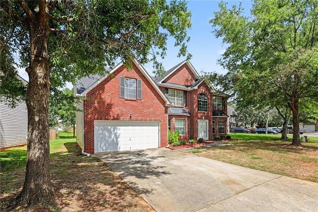 373 Kentwood Springs Drive, Hampton, GA 30228