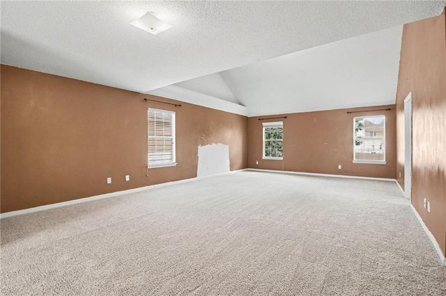 373 Kentwood Springs Drive, Hampton, GA 30228
