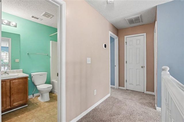 373 Kentwood Springs Drive, Hampton, GA 30228