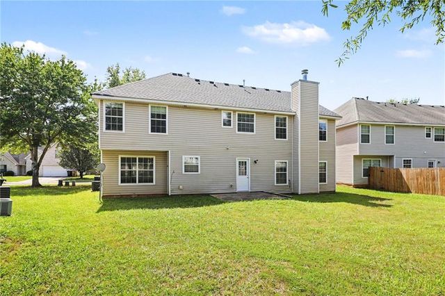 373 Kentwood Springs Drive, Hampton, GA 30228