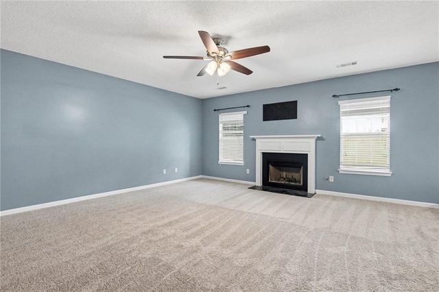 373 Kentwood Springs Drive, Hampton, GA 30228