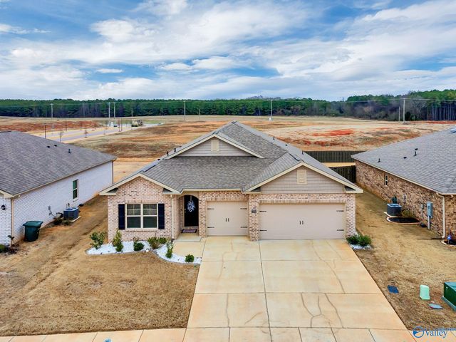13088 Golden Hay Circle NW, Madison, AL 35756