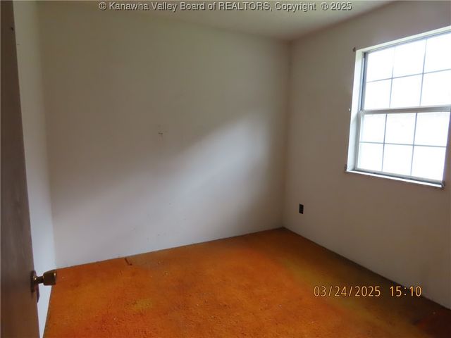 658 Campbells Creek Drive, Charleston, WV 25306