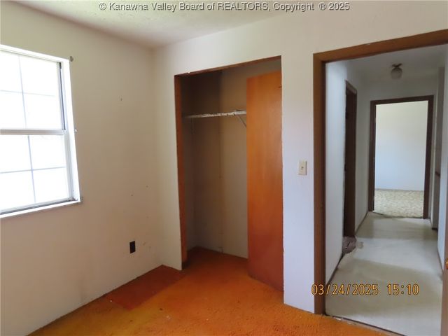 658 Campbells Creek Drive, Charleston, WV 25306