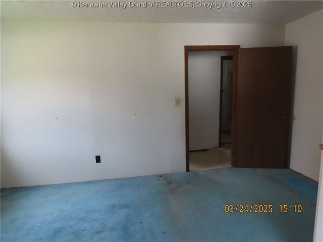 658 Campbells Creek Drive, Charleston, WV 25306