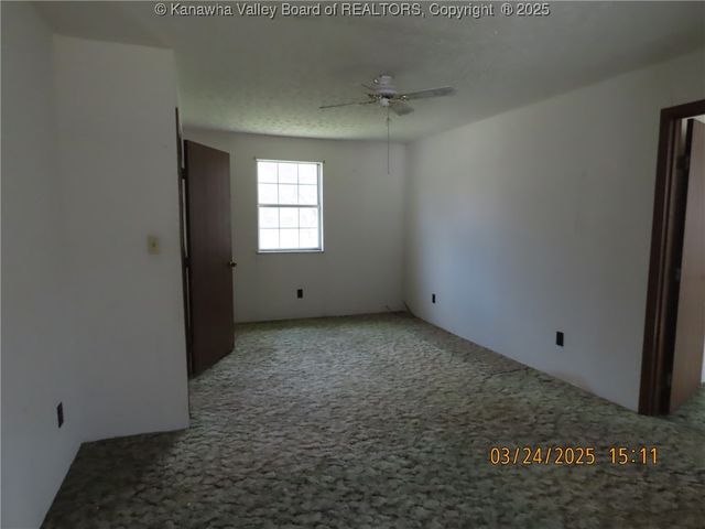 658 Campbells Creek Drive, Charleston, WV 25306