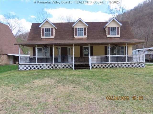 658 Campbells Creek Drive, Charleston, WV 25306
