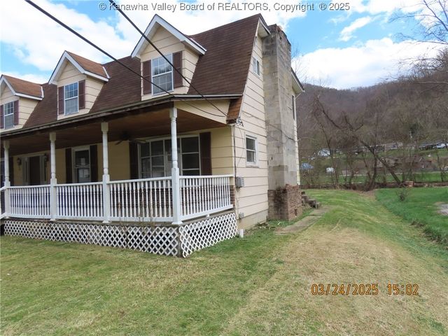 658 Campbells Creek Drive, Charleston, WV 25306