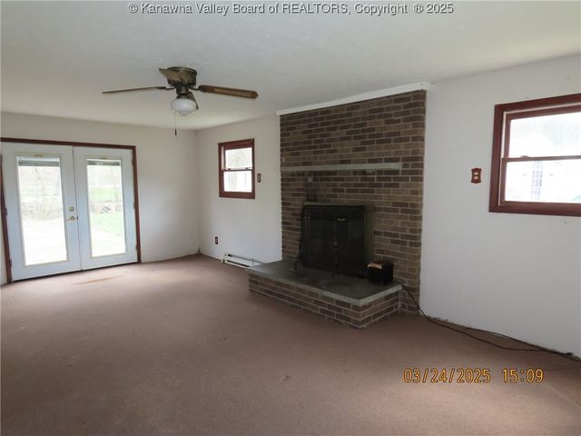 658 Campbells Creek Drive, Charleston, WV 25306