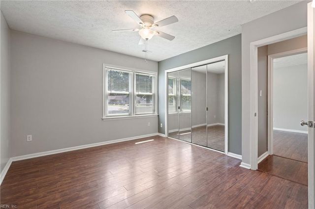 7 Sunny Meade CV, Hampton, VA 23666
