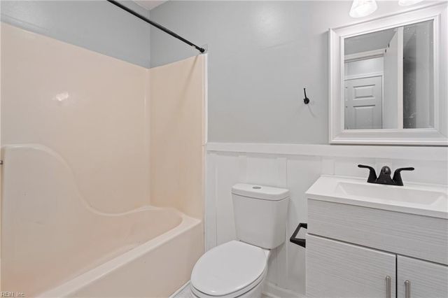 7 Sunny Meade CV, Hampton, VA 23666