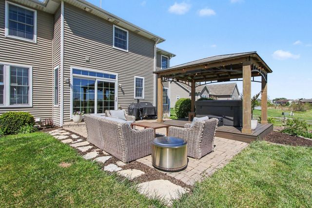 15511 W 103rd Lane, Dyer, IN 46311