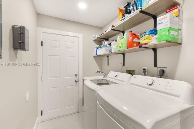 1840 SW 51st Ter, Plantation, FL 33317