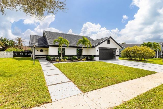 1840 SW 51st Ter, Plantation, FL 33317
