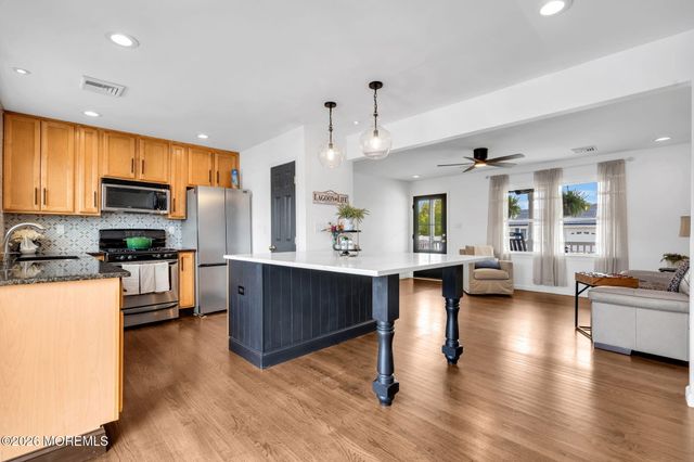 7 Hollywood Boulevard S, Forked River, NJ 08731