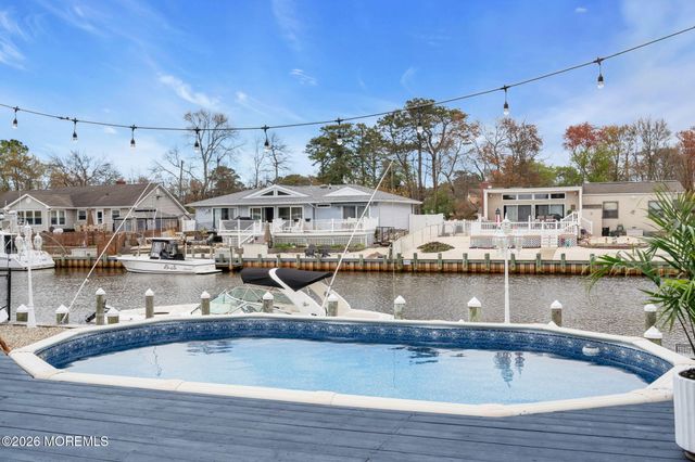 7 Hollywood Boulevard S, Forked River, NJ 08731