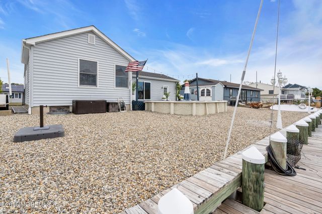 7 Hollywood Boulevard S, Forked River, NJ 08731