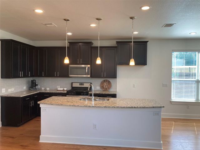 2308 Montague ST, Austin, TX 78741