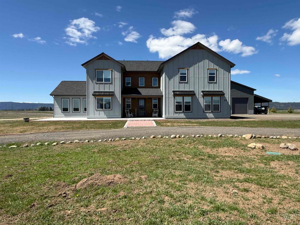 44 Big Moose Rd, McCall, ID 83638