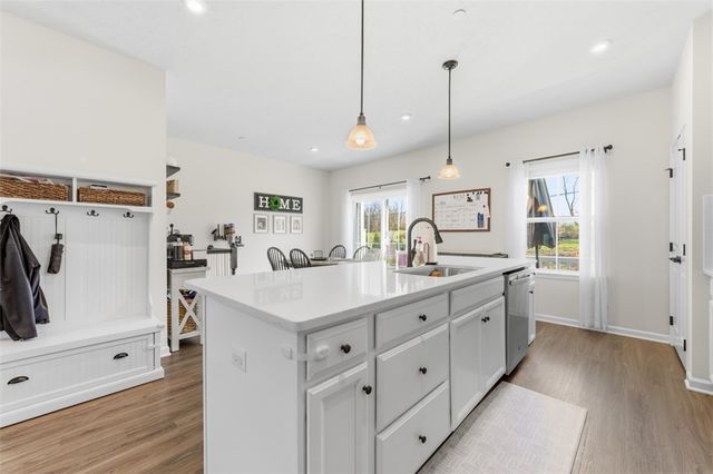 7402 Chestnut Way, Pine Twp, PA 15044