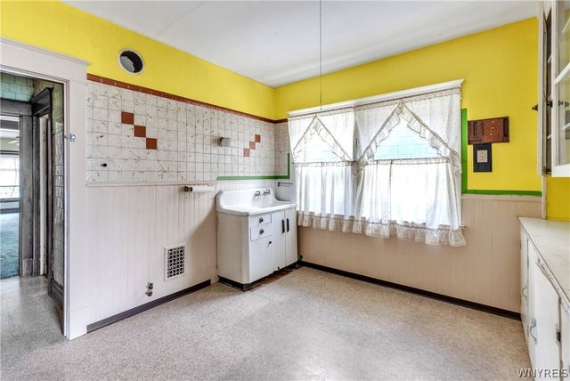 153 Good Avenue, Buffalo, NY 14220