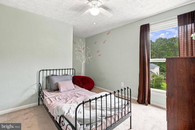 16125 OLMSTEAD LN, Woodbridge, VA 22191