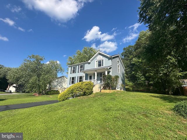 16125 OLMSTEAD LN, Woodbridge, VA 22191