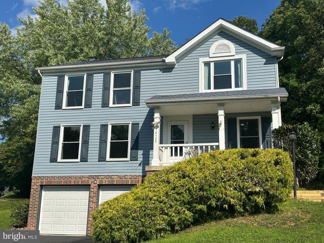 16125 OLMSTEAD LN, Woodbridge, VA 22191