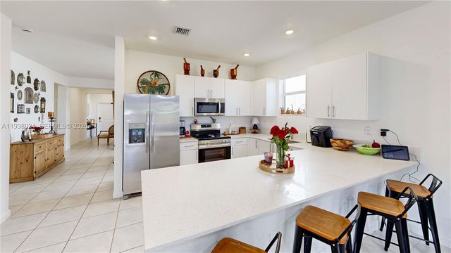 2628 SE 8th Ct, Homestead, FL 33035