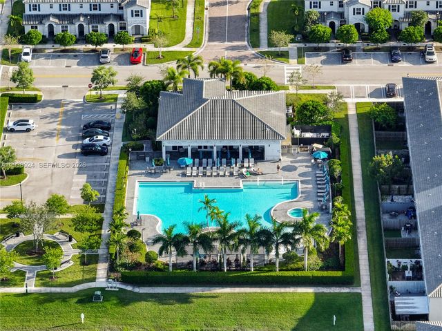 2628 SE 8th Ct, Homestead, FL 33035